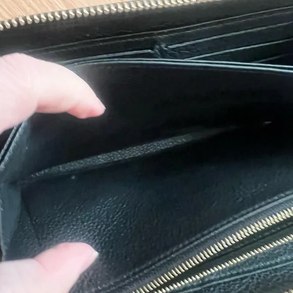 GORGEOUS Louis Vuitton Black Monogram Embossed Zip Wallet with Gold Hardware - Picture 9 of 14